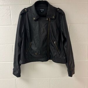 Vintage Chaps Women’s Size Large Black Leather Jacket With Gold Zippers/Buttons